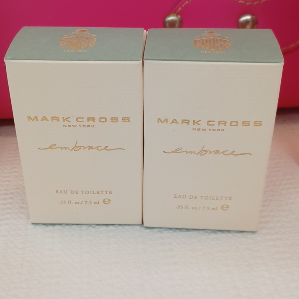 Mark Cross Embrace Collection - Picture 3 of 12
